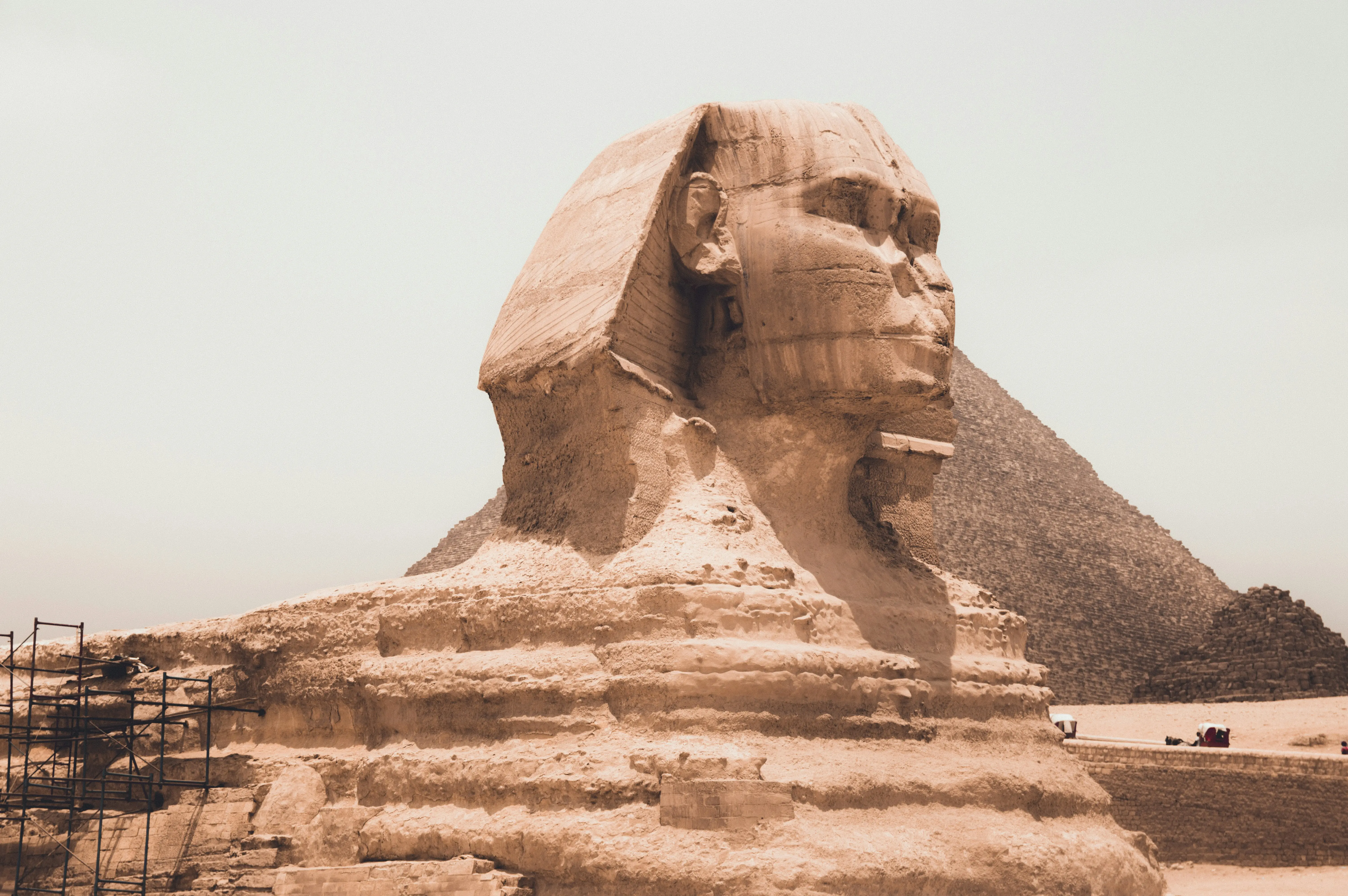 Day 10: Nile Cruise - Luxor - Flight to Cairo