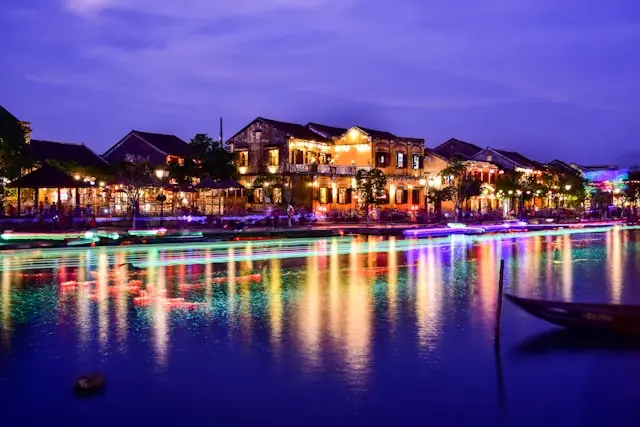 Day 13: Hoi An, Marble Mountain, Hue 
