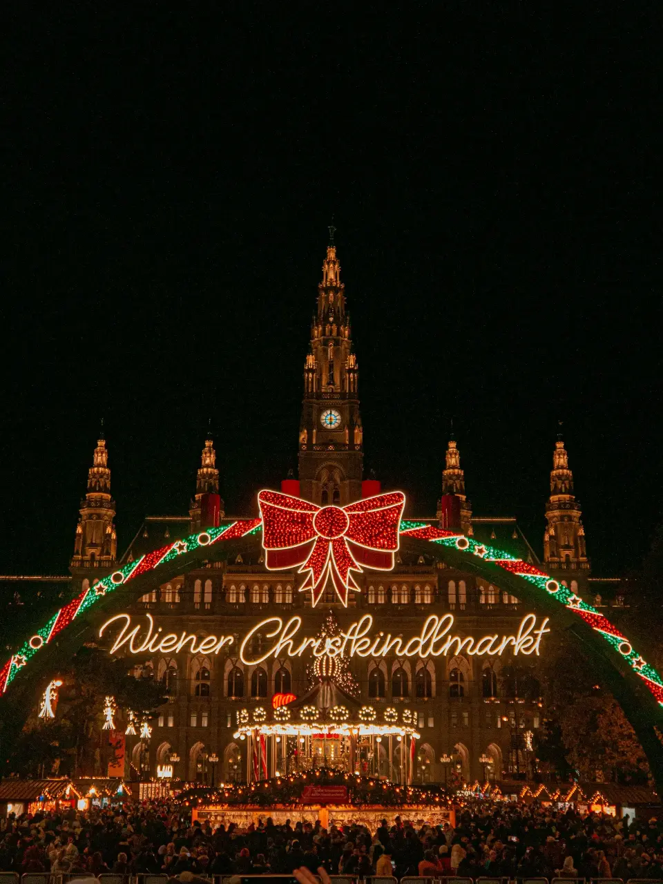 Dreamy Christmas Markets: Budapest to Munich