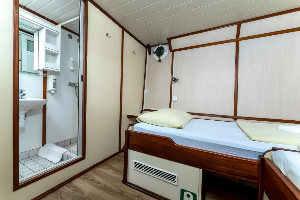 Sail Split to Dubrovnik / Premier Boat