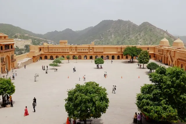 Day 8: Amber Fort, Delhi, Dwarka