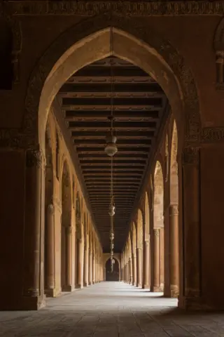 Day 11: Cairo - Flight to Amman - Wadi Rum