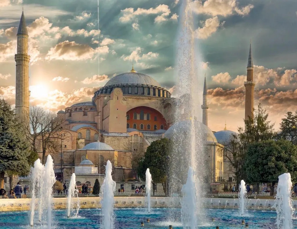 visit Hagia Sophia Istanbul