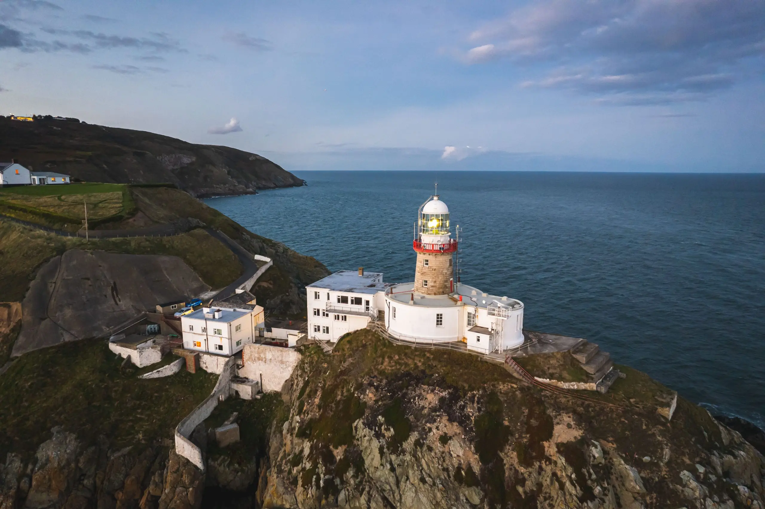 visit howth